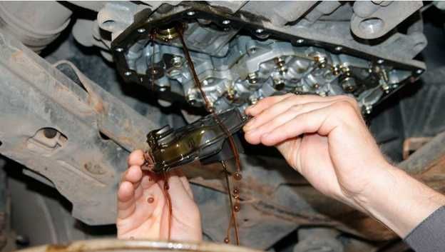 Заміна масла АКПП та у варіаторах Ніссан Т31 JF011, Жук JF015, Т32