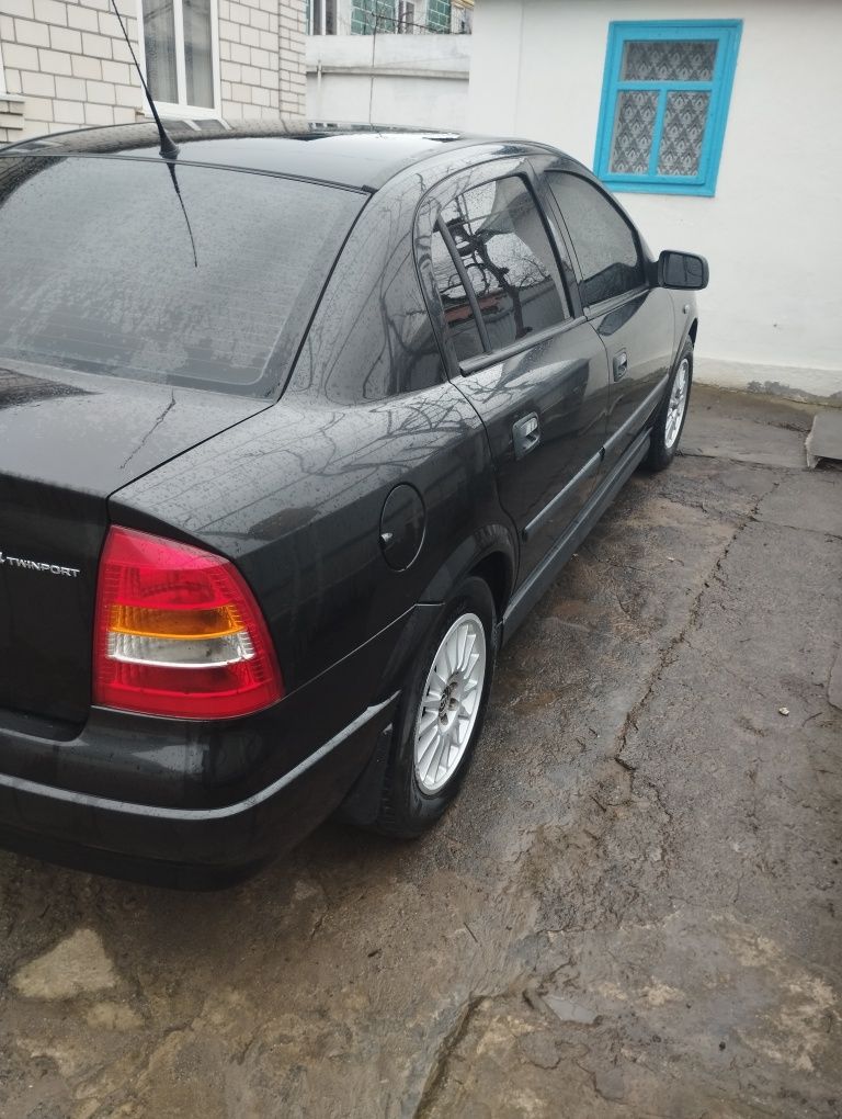 Продам astra g 1.4 tvinport 2007