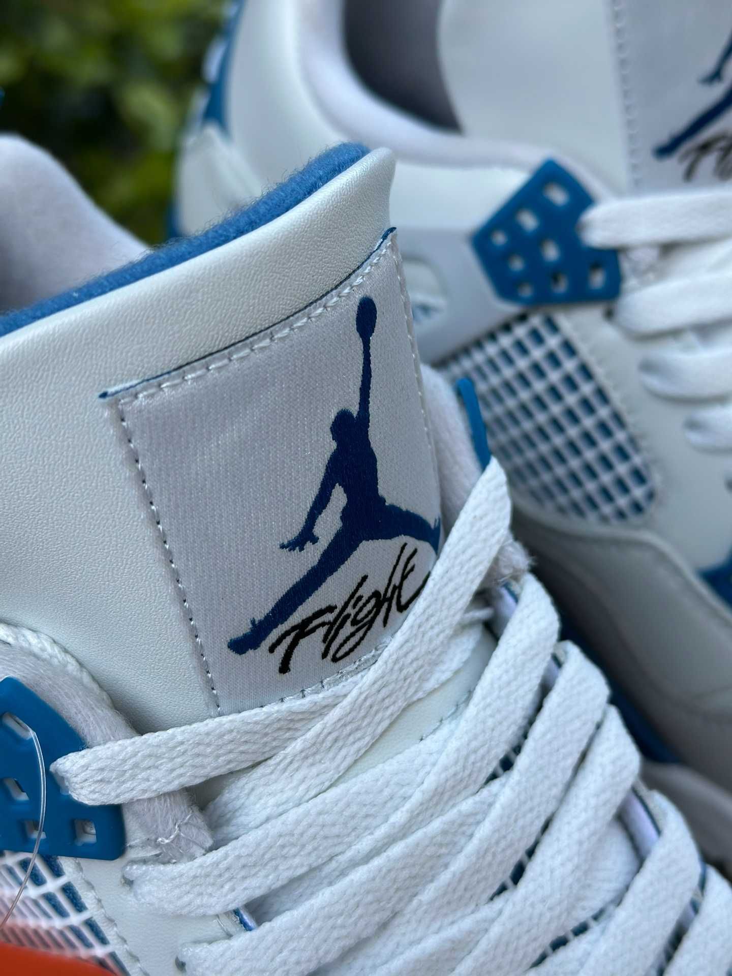 Air Jordan 4 Retro Military Blue