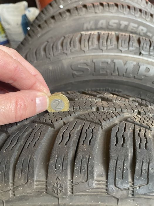 Opony zimowe 165/70r14 Semperit