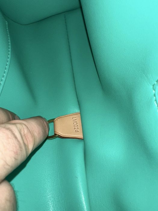 Сумочка Louis Vuitton ( привезена з США) ОРИГІНАЛ