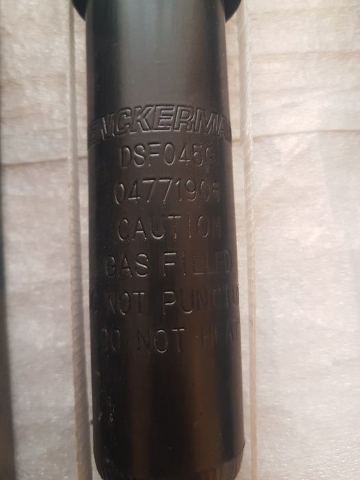 Opel Astra G Задние амортизаторы Новые