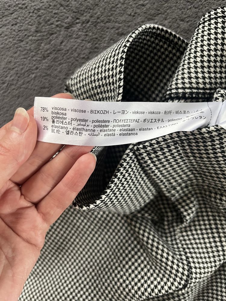 Dopasowane spodnie w kratę z wysokim stanem jak leginsy zara