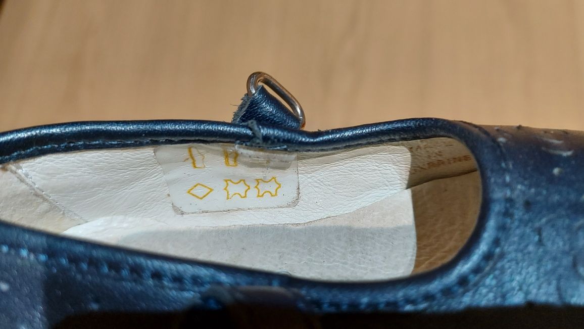 Eleganckie buciki balerinki Primigi r.20 dł.wkł.13.2 cm