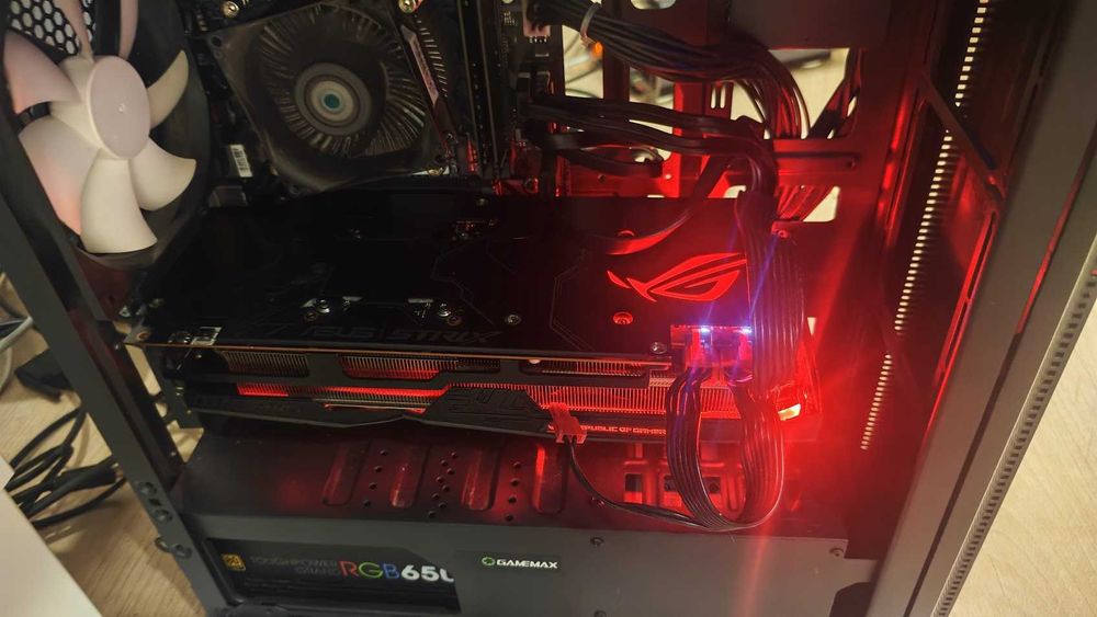 Asus RX 5700 8 GB STRIX OC ігрова дуже потужна краще 580 vega nvidia