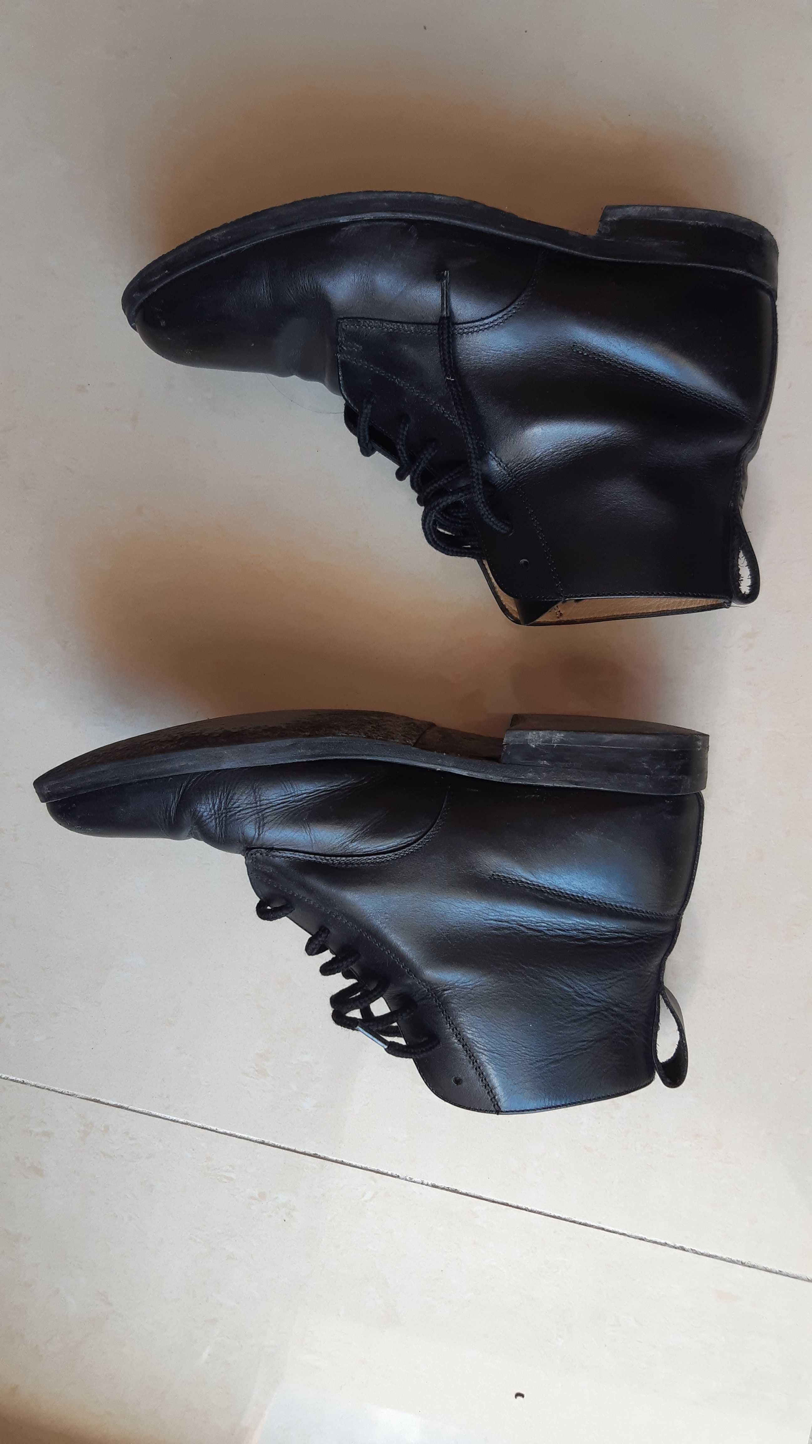 Botas de cerimónia (Modelo Colégio Militar) - tamanho 40