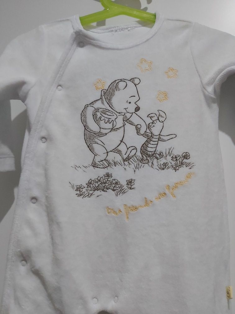 Piękny Pajac z AKSAMITU Weluru z Kubusiem Puchatkiem 68 cm. jak NOWY