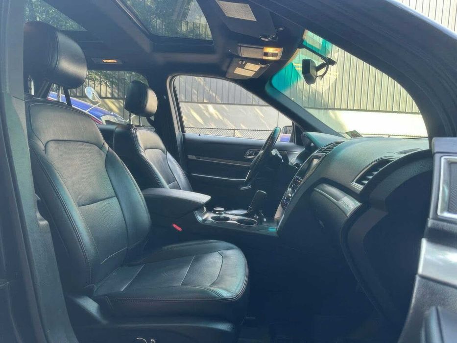 Ford Explorer Sport      2016