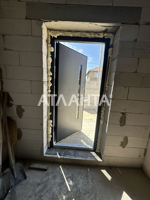 Одноэтажный дом новой постройки в Фонтанке , близость трассы.