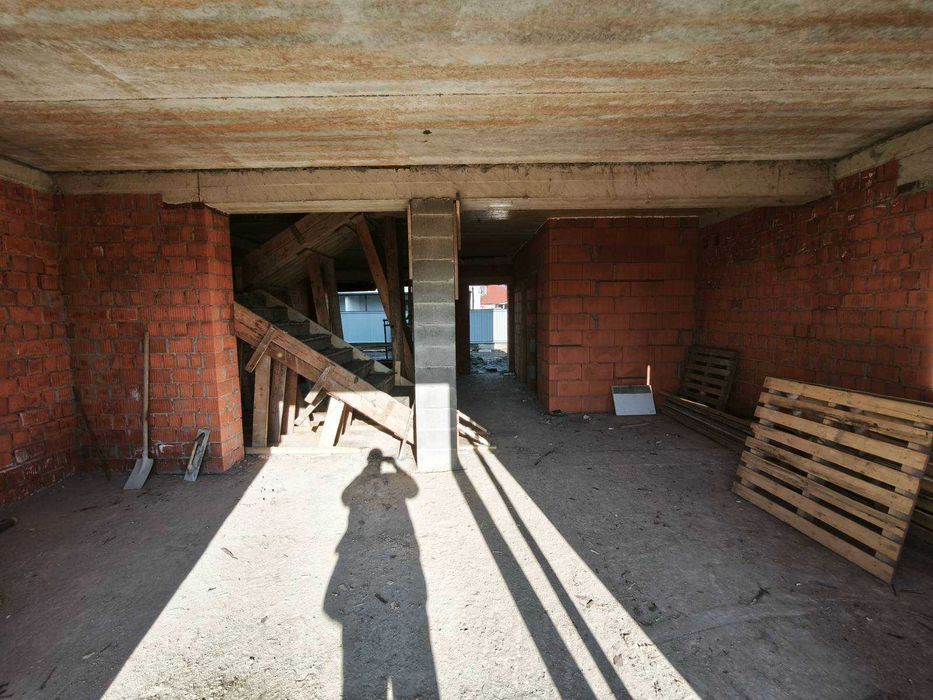 Продається сучасний та стильний котедж, мкр-н Минай Код: 37571