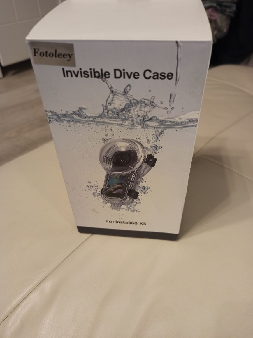 Insta360 x5 Invisible Dive Case для камери