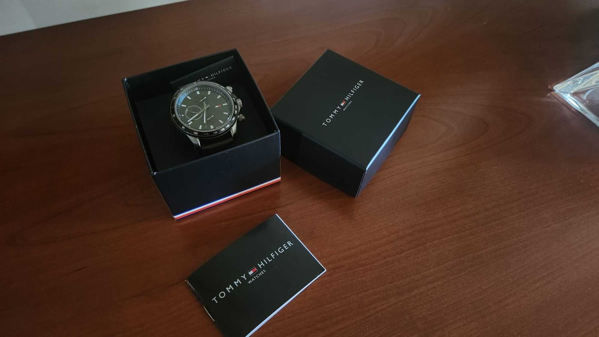 Relógio Tommy Hilfiger Miles | Novo com caixa e livro