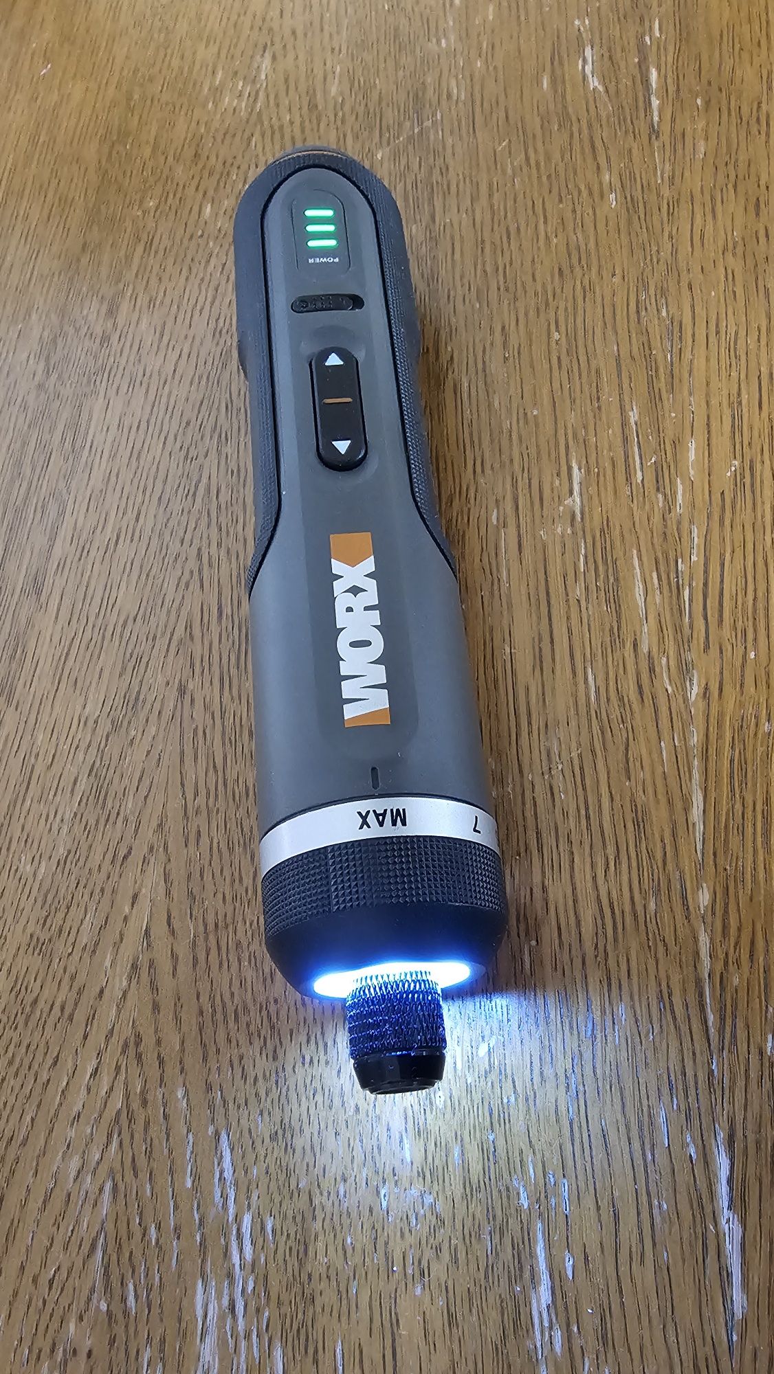 WX242 Worx, wkrętak elektryczny ze sprzęgłem