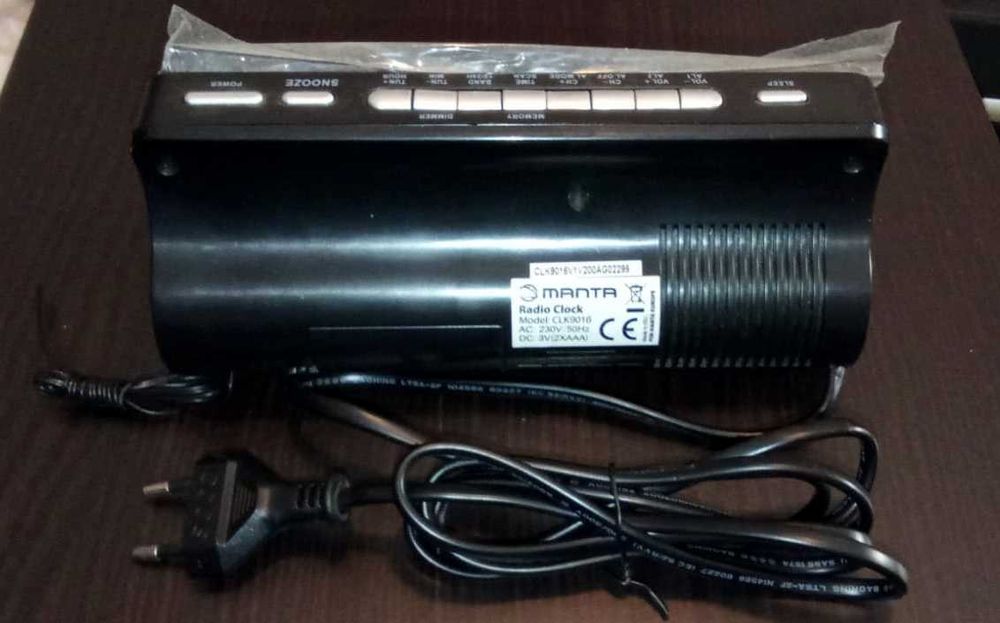 Rádio-despertador Manta CLK9016
