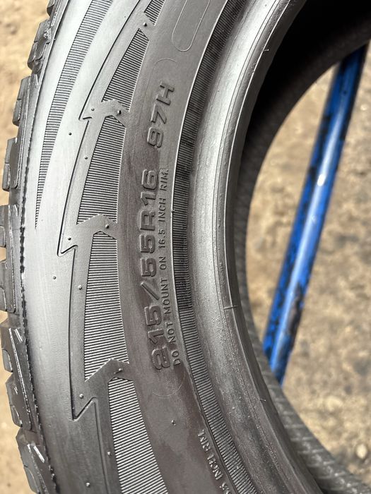 215/55/16 R16 Goodyear UltraGrip Performance зима 2 шт