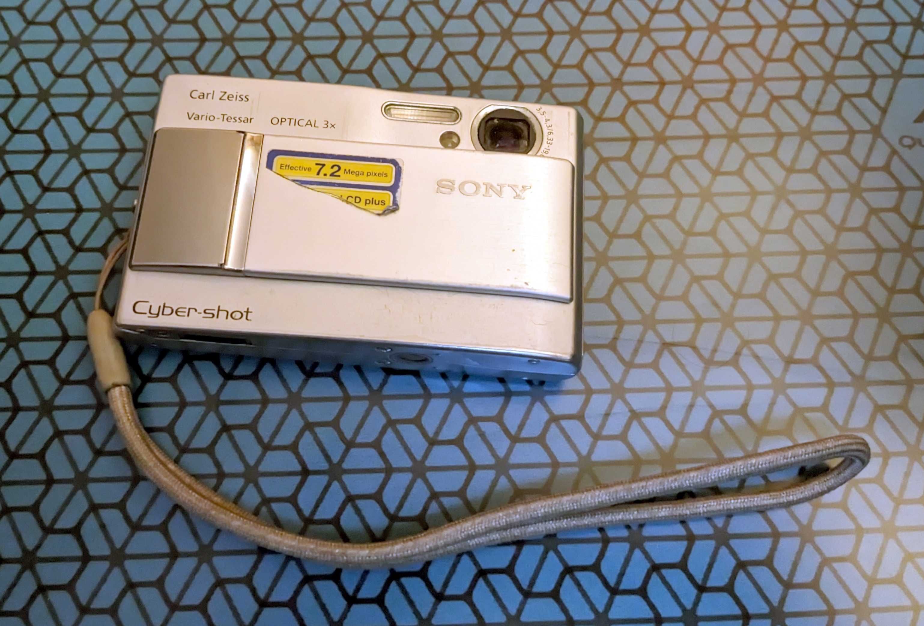 Máquina Fotográfica Sony Cyber-shot DSC-T10 | LER DESCRIÇÃO