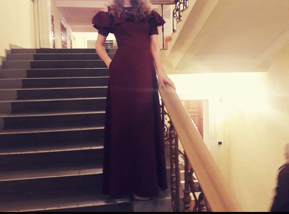 Платье вечернее 600 грн