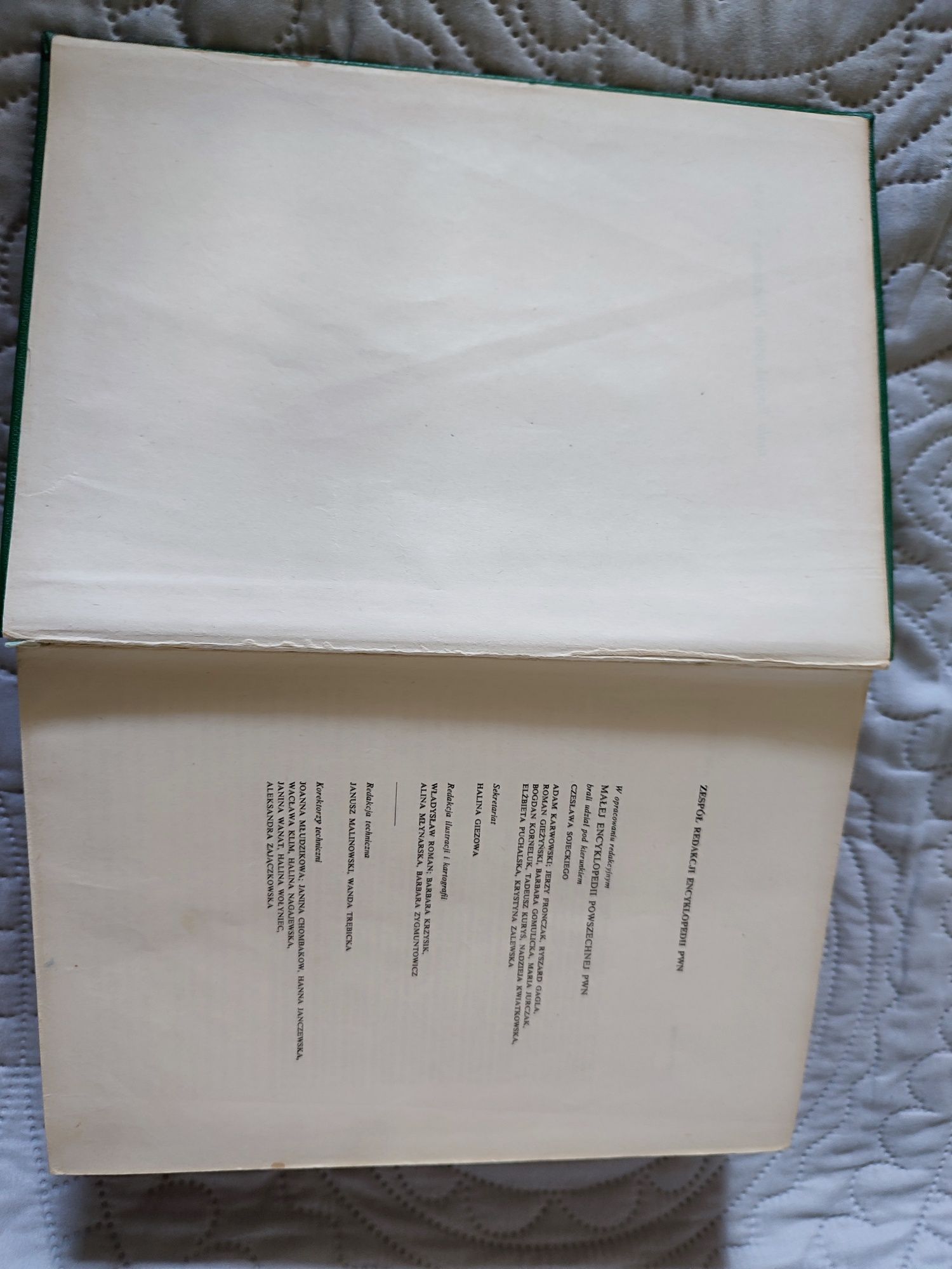 Mała encyklopedia powszechna pwn