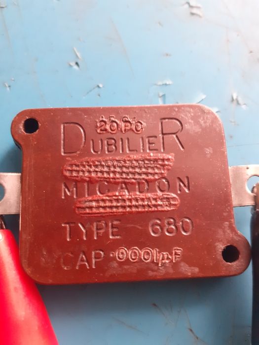 DUBILIER  MICADON 5000V DC 100pF 

MICADON 

5000V DC 100pF  kondestor