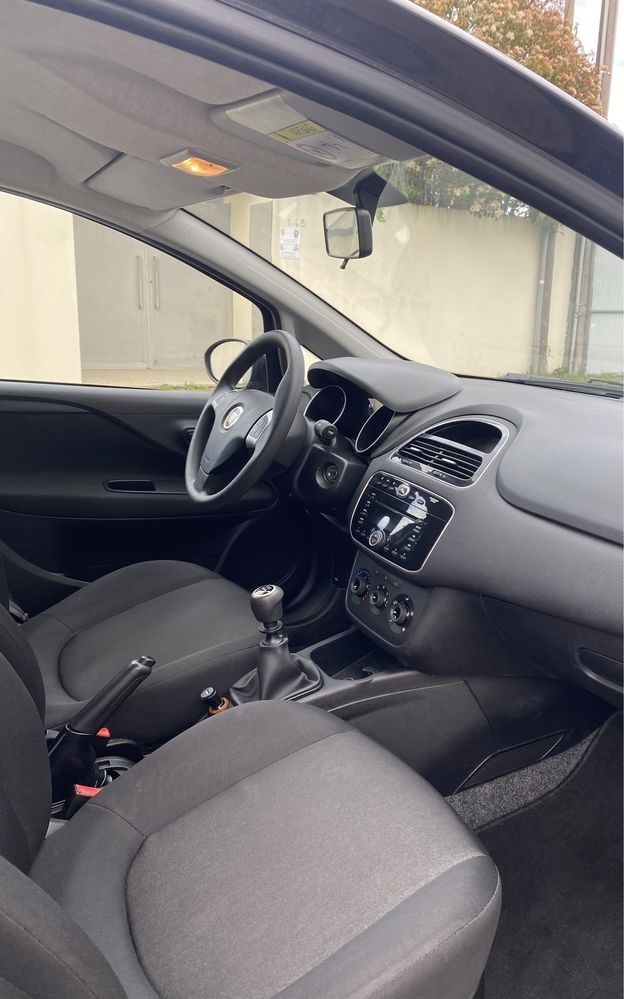 Fiat Punto 1.2 2017 Nacional