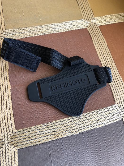 Protetor sapato para moto