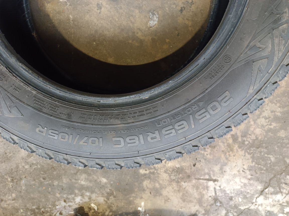Opony Nokian 205 65 r 16 C
