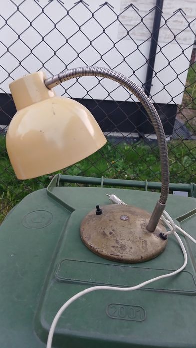 Lampa czasy PRL-U