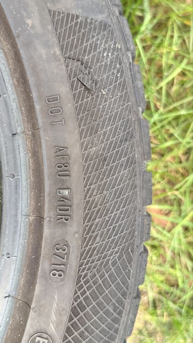 2x opona zimowa Continental 245/45/18