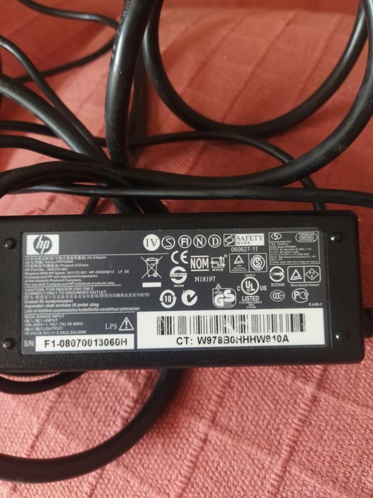 Cabos para portáteis / laptops64297935672577123