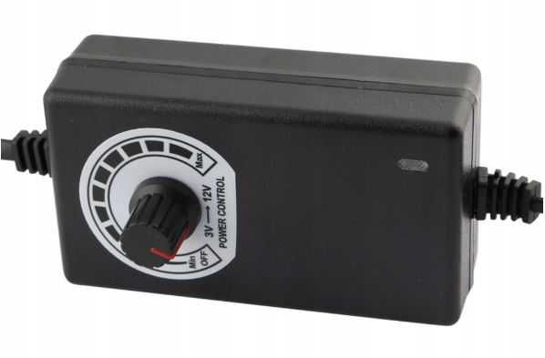 3V-12V regulowany zasilacz z 28 SZT. końcówkami do zasilacza