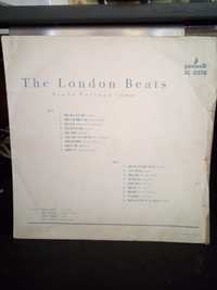 The London Beats Linda Fortune - sings