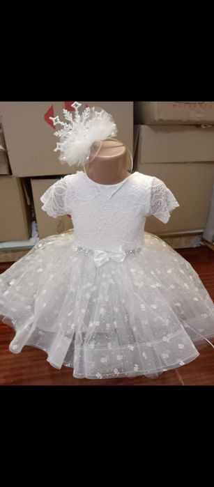 Сукні сніжинки , різні по міри