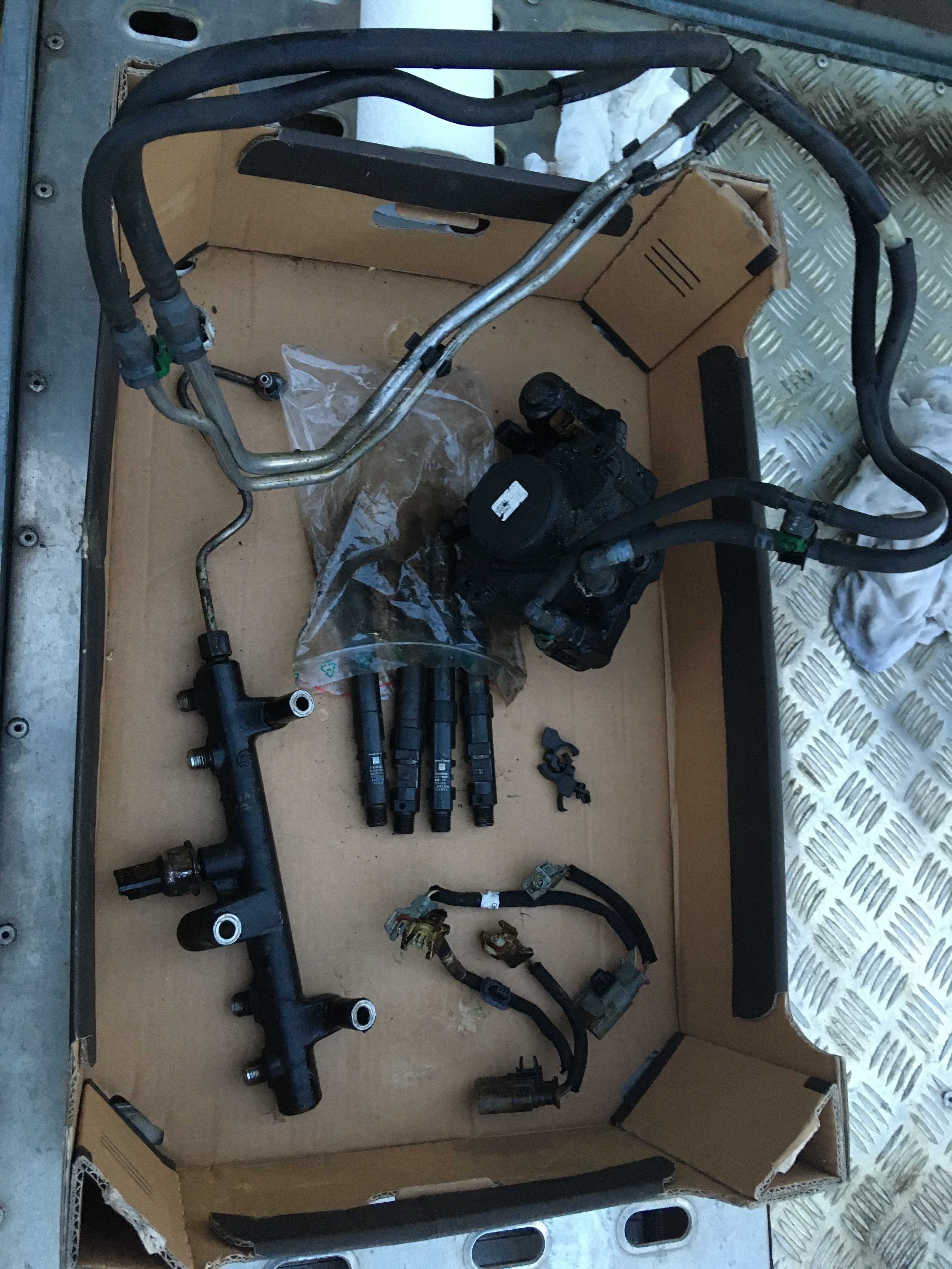 FORD MONDEO MK4 Lift 2.0 TDCI Wtrysk wtryski pompowtryski pompa DELPHI
