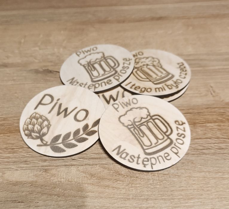 Drewniane podkładki pod piwo