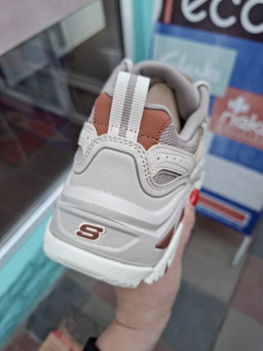 Skechers D'LITES Hiker демісезонні жіночі 36,37,40,41.