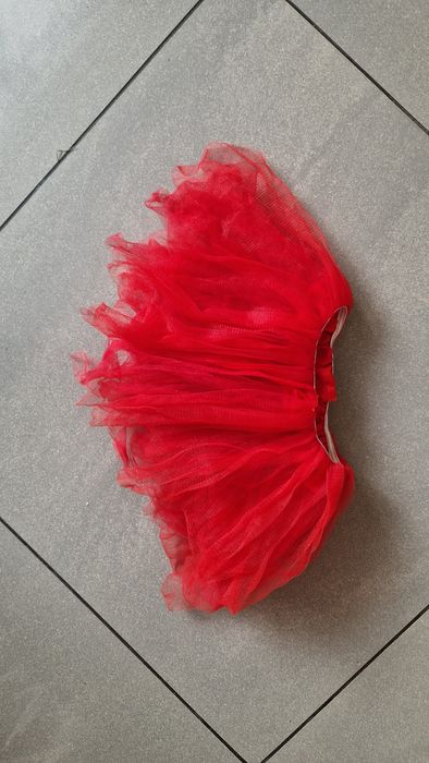 Spodniczka tiulowa czerwona dla dziewczynki