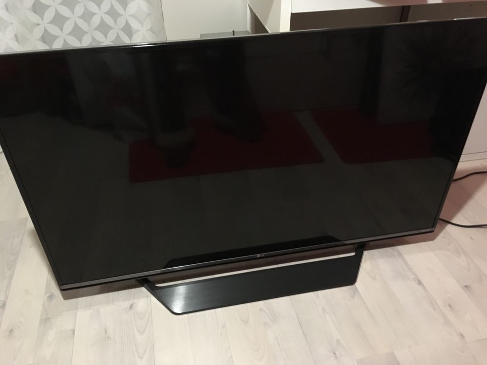 TV LG 49UF770V (Peças)