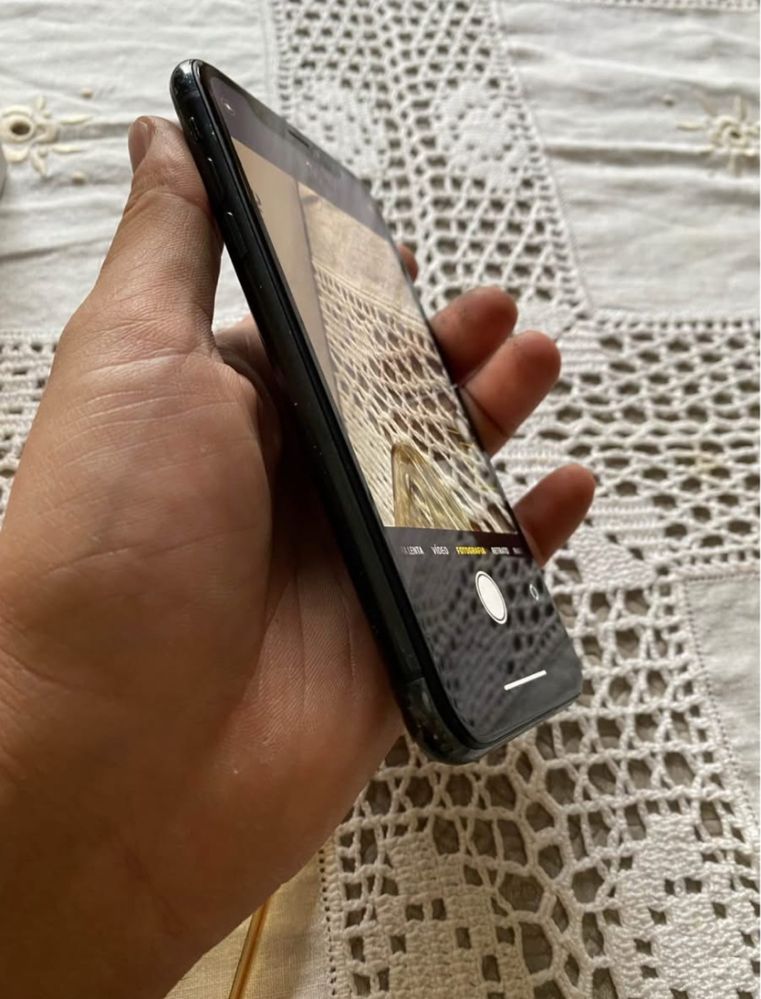 Iphone XR 128GB DESBLOQUEADO 77%