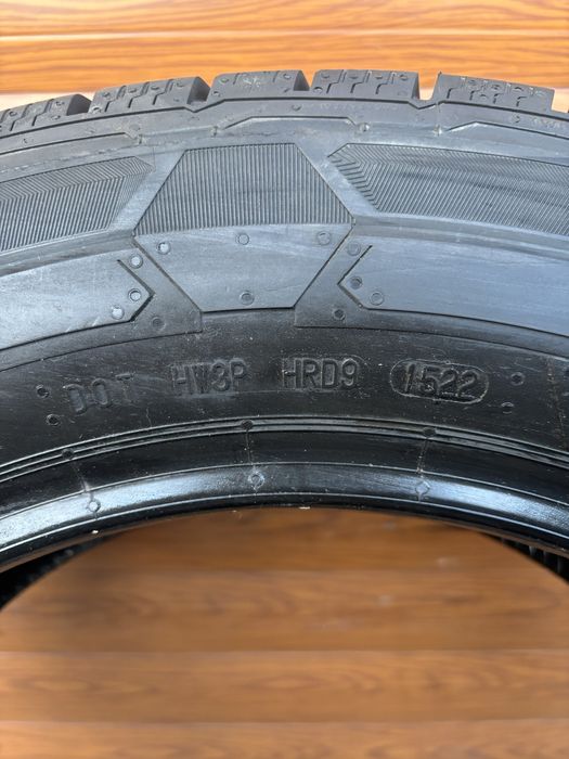 215/60/17C Continental VanContactWinter wysyłka!