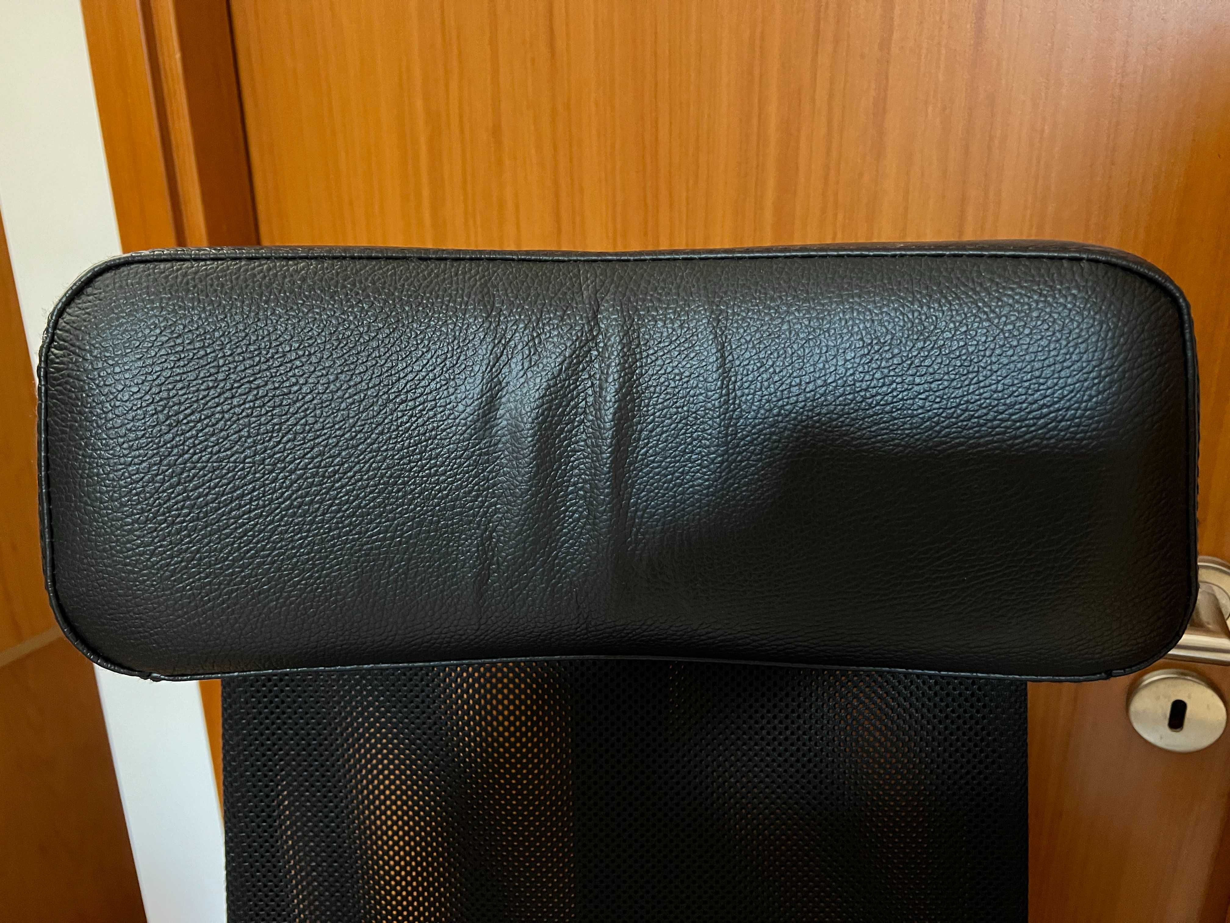 Cadeira giratória c/braços, Glose preto - IKEA 805.106.39