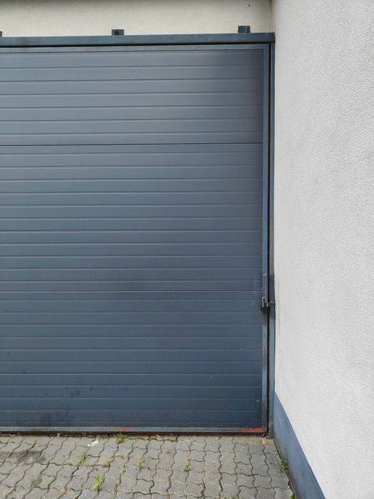 Drzwi przesuwne segmentowe Brama przemysłowa magazynowa 380x305