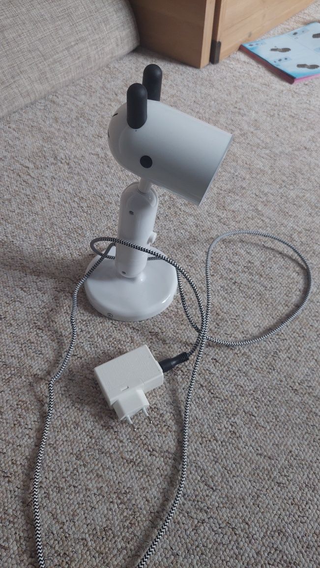 Lampka ikea piesek