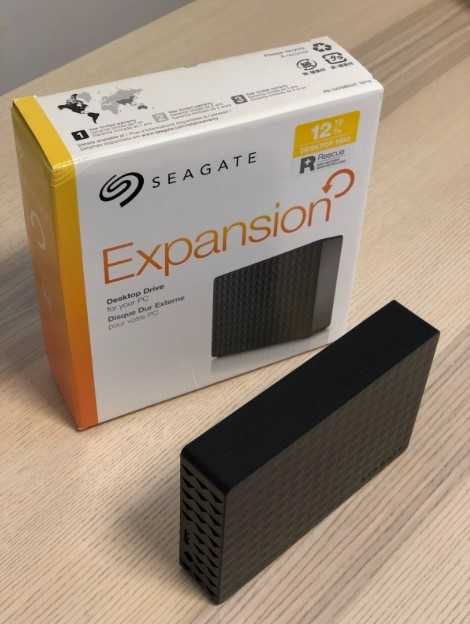 Disco Externo USB - Seagate Expansion Desktop de 12TB