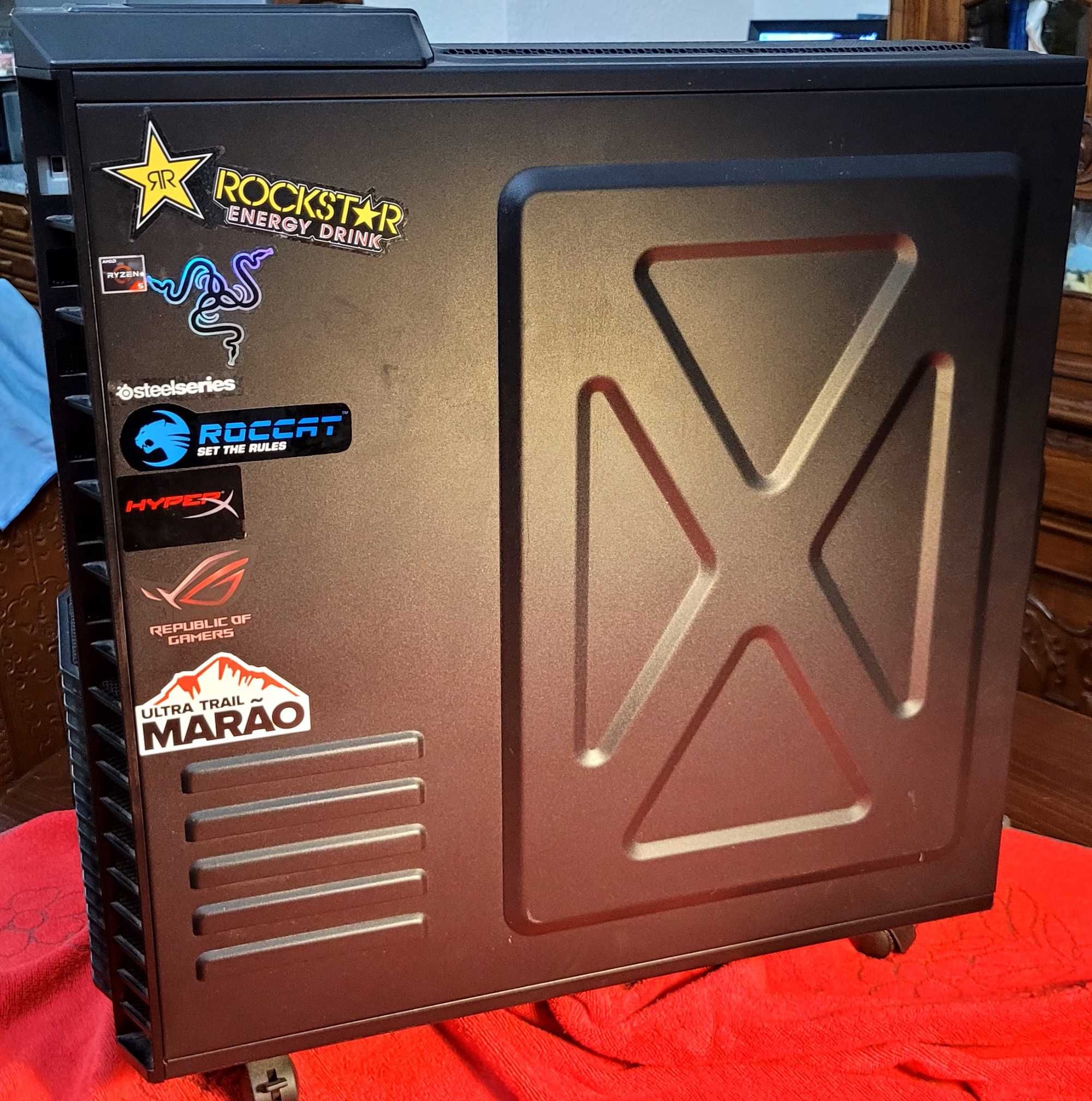 Computador Gamer - Ryzen 5 3600X / RX 570 ARMOR 8GB / 16GB RAM