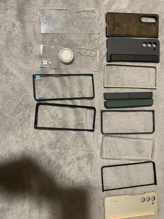 Vendo capas do SAMSUNG Galaxy Z Fold 5