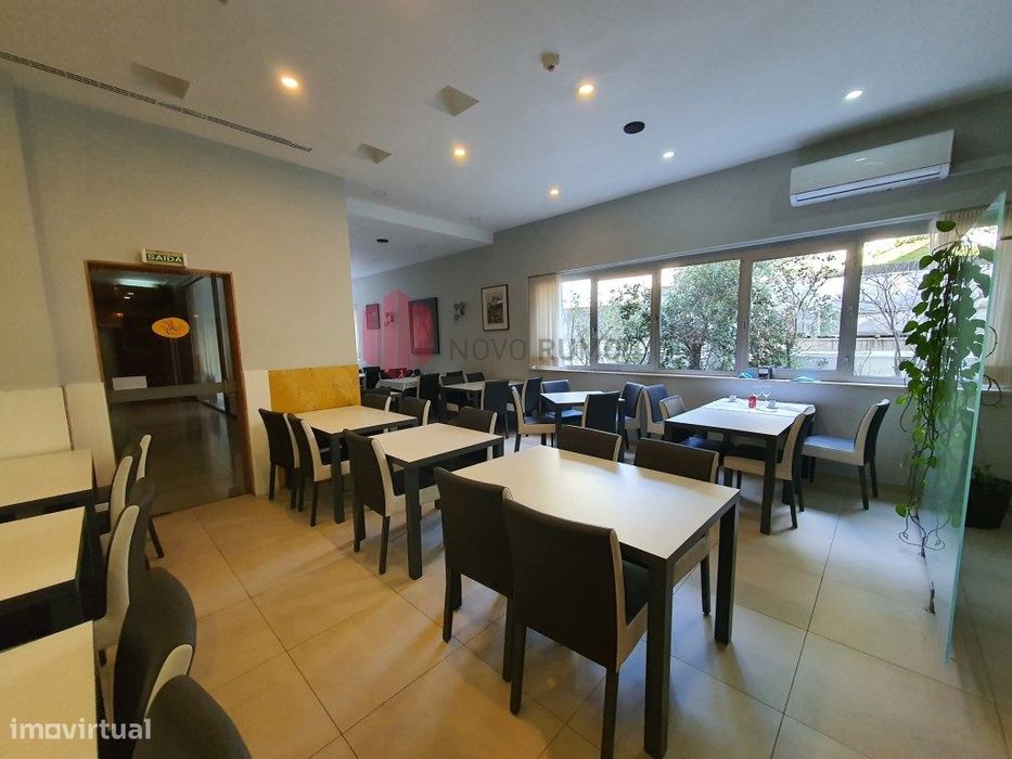 Restaurante no centro do Porto na zona de Aviz.