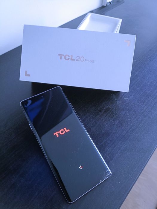 TCL 20 Pro 5G - Visor partido