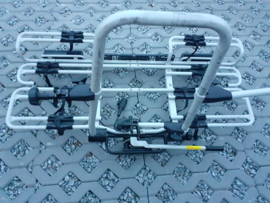 Sprzedam bagażnik na hak na 4 rowery