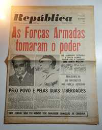 Jornal República 25 de Abril 1974 - 1ª edição - Muito Raro