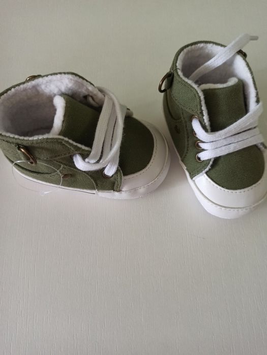 Пінетки носки NEXT чобітки кроси для немовлят 0-6 місяців